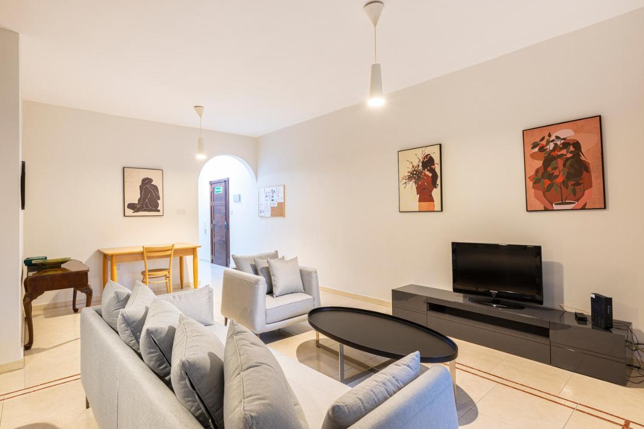 Sliema Central Apartment Just Minutes From The Beach By Jl Kültér fotó