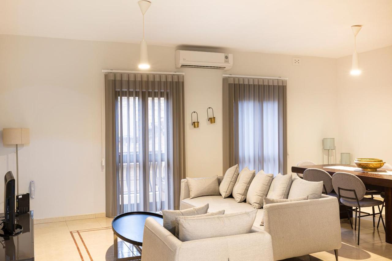 Sliema Central Apartment Just Minutes From The Beach By Jl Kültér fotó