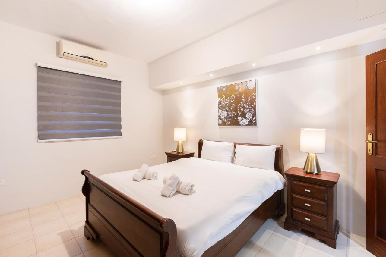 Sliema Central Apartment Just Minutes From The Beach By Jl Kültér fotó