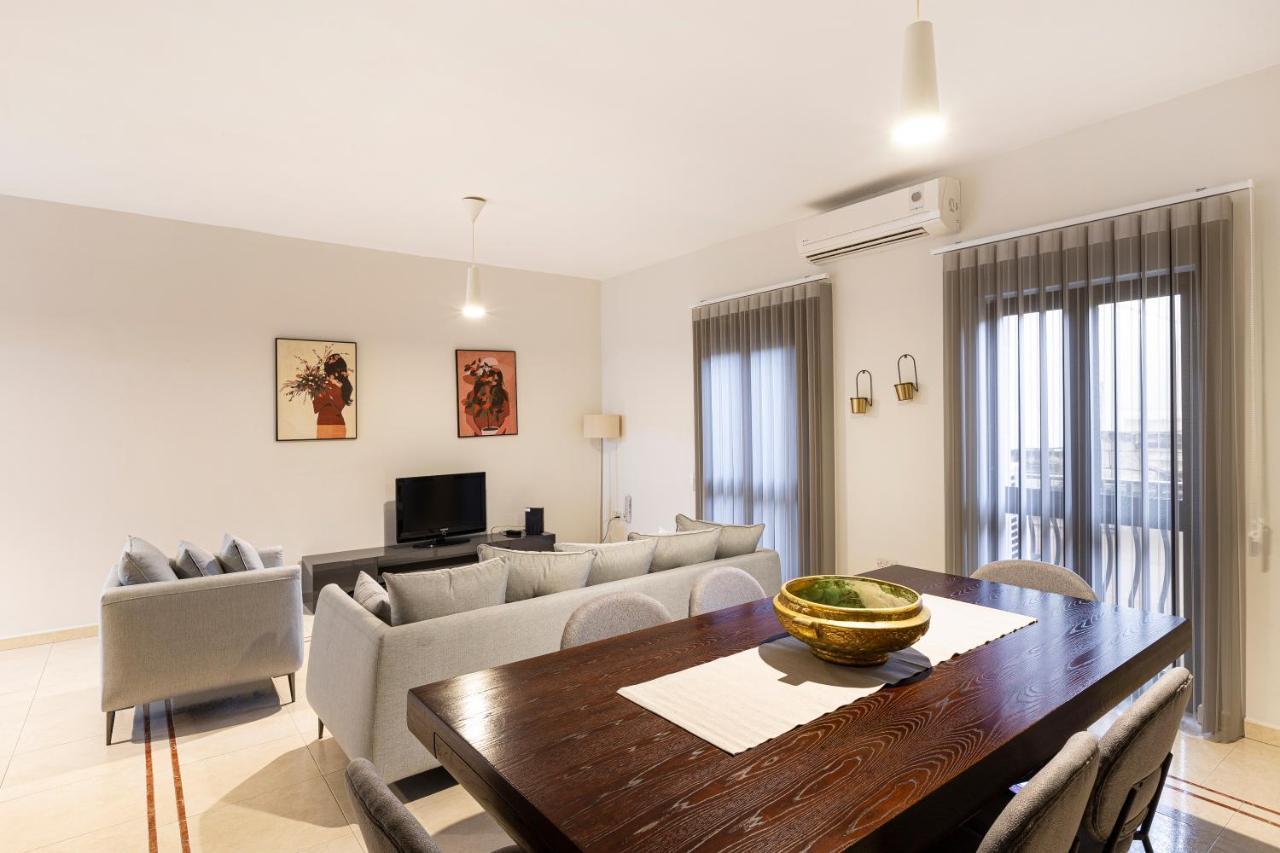 Sliema Central Apartment Just Minutes From The Beach By Jl Kültér fotó