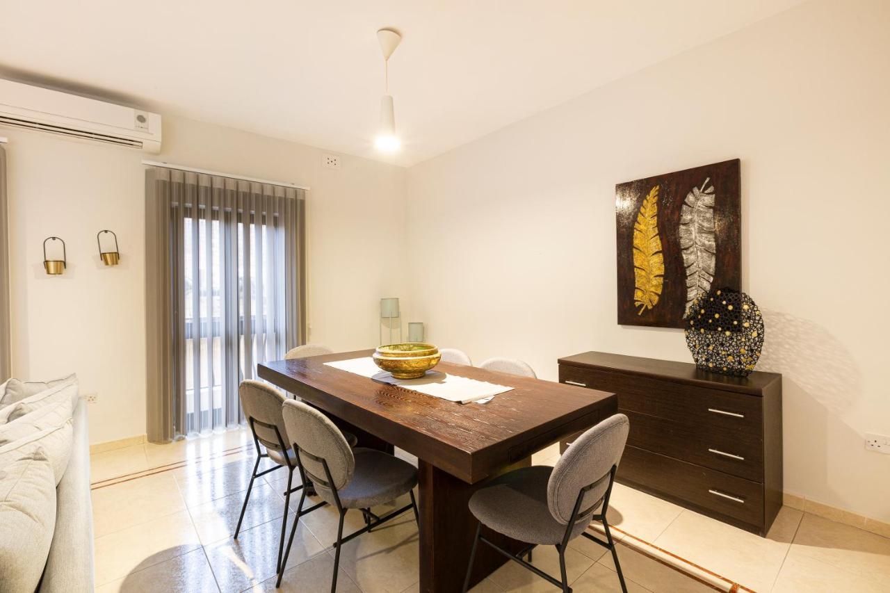 Sliema Central Apartment Just Minutes From The Beach By Jl Kültér fotó
