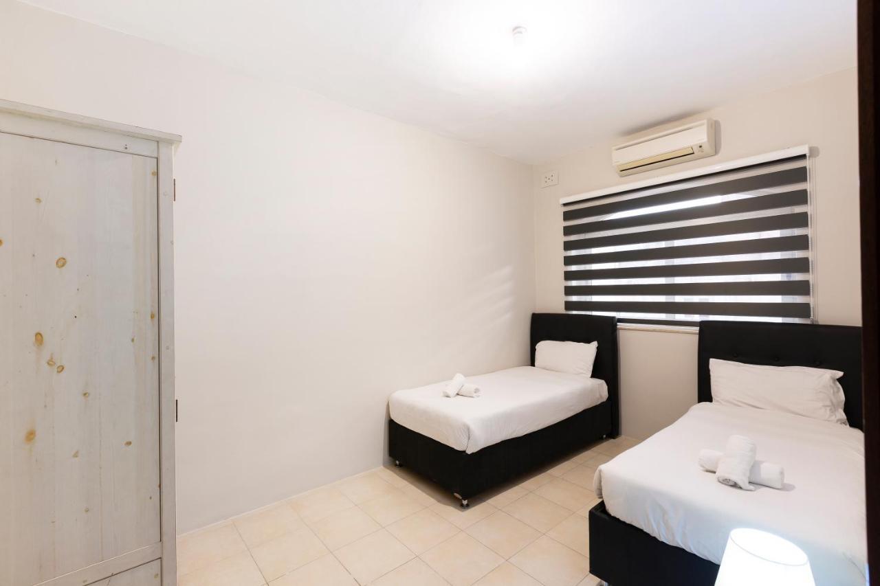 Sliema Central Apartment Just Minutes From The Beach By Jl Kültér fotó