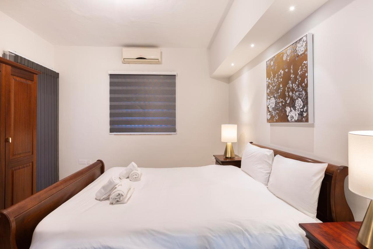 Sliema Central Apartment Just Minutes From The Beach By Jl Kültér fotó
